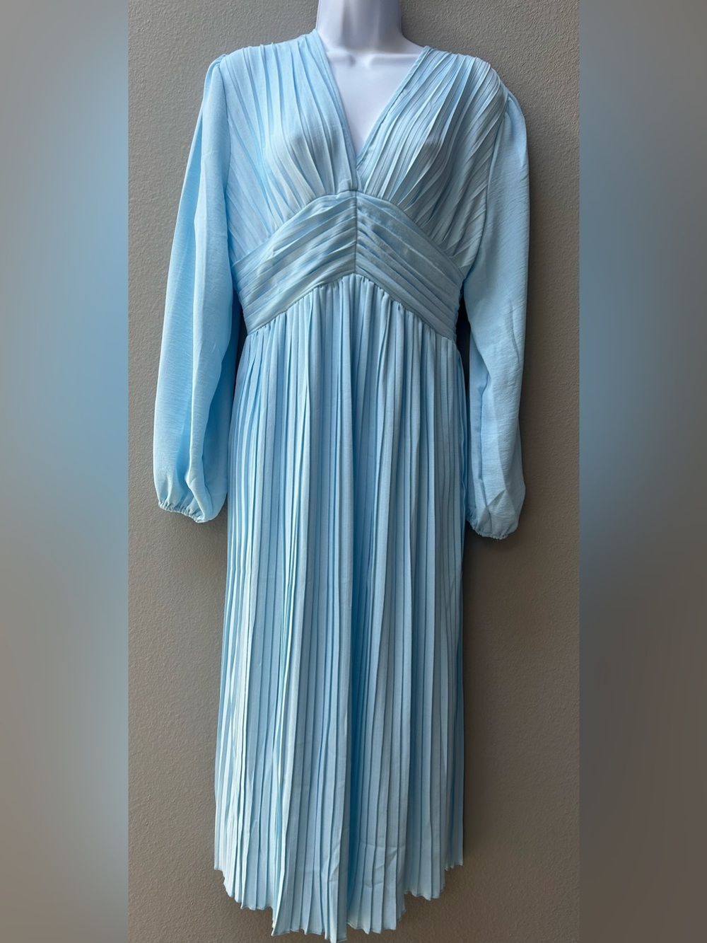 Light Blue Pleated Midi Dress Long Sleeve V-Neck Empire Waist Cottagecore Size M